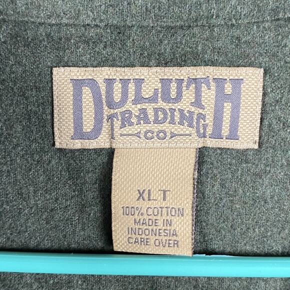 Duluth Trading Co. XLT Men's Green 100% Cotton Flannel Button Down Work Shirt - Picture 3 of 9